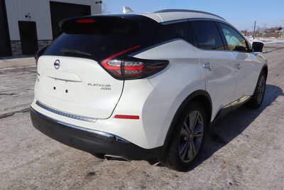 2019 Nissan Murano, $15995. Photo 3