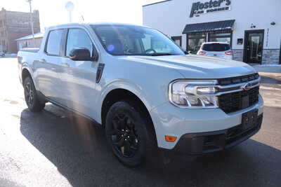 2024 Ford Maverick, $25500. Photo 2