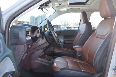 2024 Ford Maverick, $25500. Photo 5