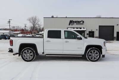 2017 GMC 1500 Crew Cab, $28995. Photo 8