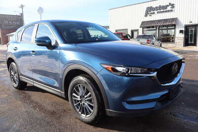 2021 Mazda CX-5, $17500. Photo 2
