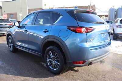 2021 Mazda CX-5, $17500. Photo 4