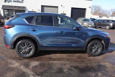 2021 Mazda CX-5, $17500. Photo 9