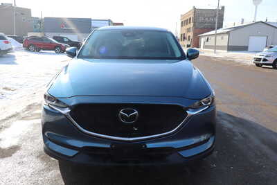 2021 Mazda CX-5, $17500. Photo 12