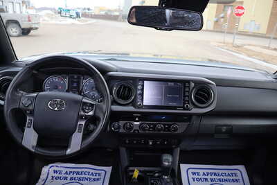 2022 Toyota Tacoma, $31995. Photo 7