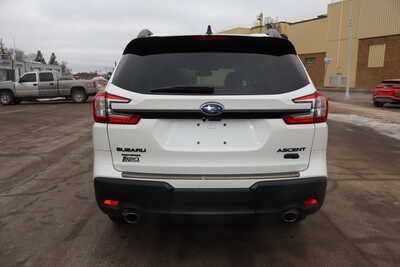 2025 Subaru Ascent, $31995. Photo 10