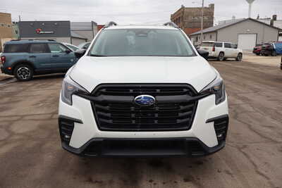 2025 Subaru Ascent, $31995. Photo 12