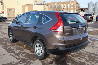 2014 Honda CR-V, $9995. Photo 4