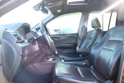 2017 Honda Ridgeline, $21995. Photo 5