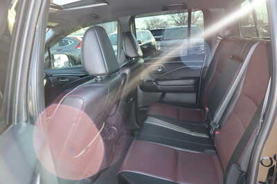 2017 Honda Ridgeline, $21995. Photo 6