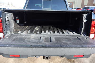 2017 Honda Ridgeline, $21995. Photo 11