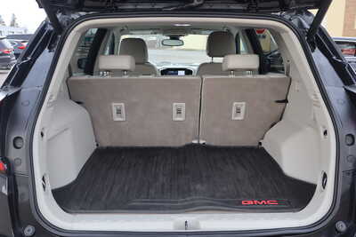 2018 GMC Terrain, $17500. Photo 10