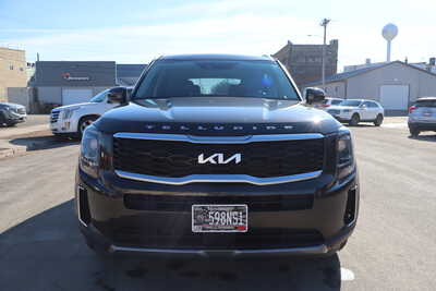 2022 Kia Telluride, $20500. Photo 9