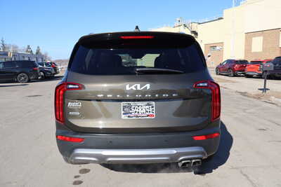 2022 Kia Telluride, $20500. Photo 11