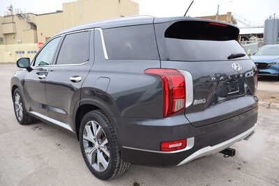 2020 Hyundai Palisade, $17500. Photo 4