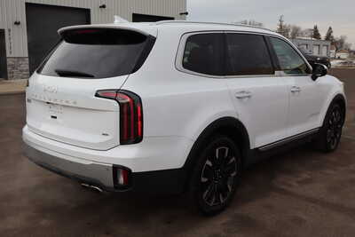 2024 Kia Telluride, $28995. Photo 3