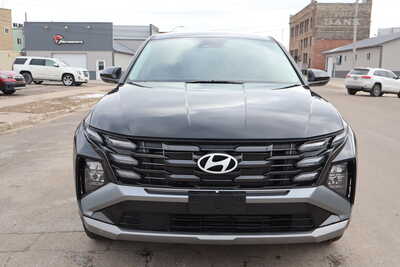 2025 Hyundai Tucson, $19995. Photo 10