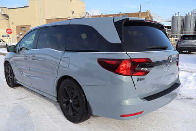 2023 Honda Odyssey, $26995. Photo 4