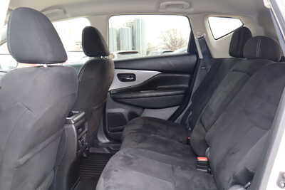 2021 Nissan Murano, $16500. Photo 6