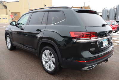 2021 Volkswagen Atlas, $19900. Photo 4