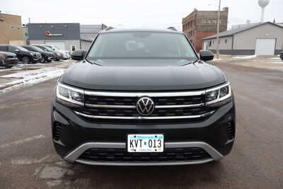 2021 Volkswagen Atlas, $19900. Photo 12