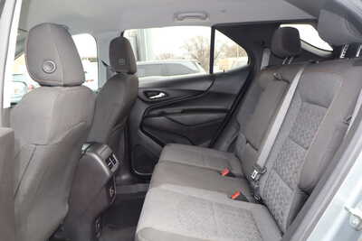 2024 Chevrolet Equinox, $17500. Photo 6