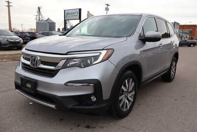 2019 Honda Pilot, $17500. Photo 1