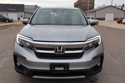 2019 Honda Pilot, $17500. Photo 12