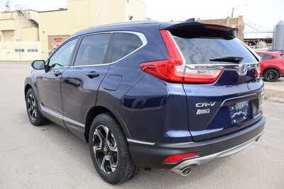 2017 Honda CR-V, $16500. Photo 4