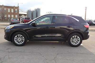 2022 Ford Escape, $14995. Photo 8