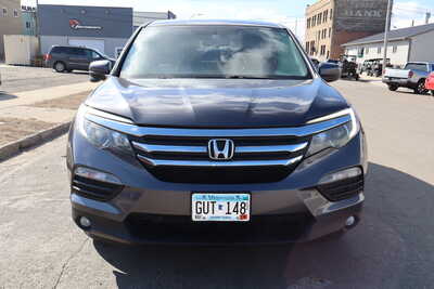 2017 Honda Pilot, $15995. Photo 12