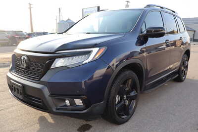 2021 Honda Passport, $23995. Photo 1