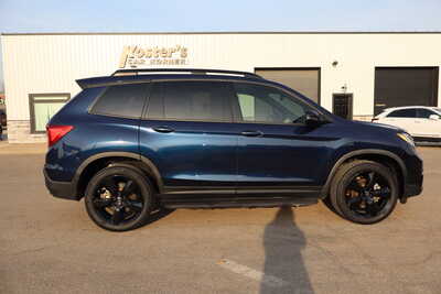 2021 Honda Passport, $23995. Photo 9