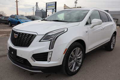 2023 Cadillac XT5, $23995. Photo 1
