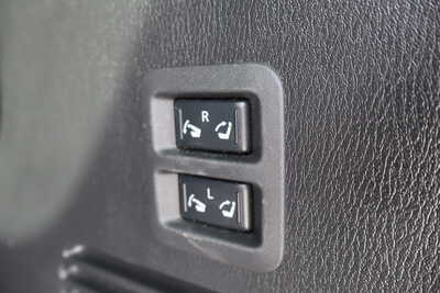 2020 Nissan Armada, $19995. Photo 12