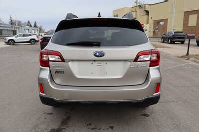 2016 Subaru Outback, $12900. Photo 10