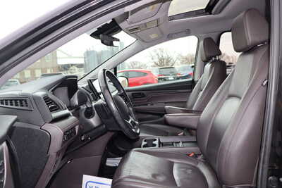 2020 Honda Odyssey, $20500. Photo 5