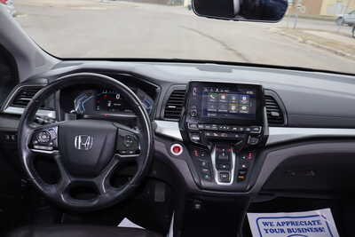 2020 Honda Odyssey, $20500. Photo 7
