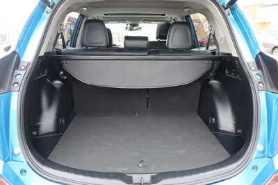 2017 Toyota RAV4, $19995. Photo 11