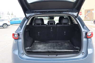 2023 Mazda CX-5, $18500. Photo 9