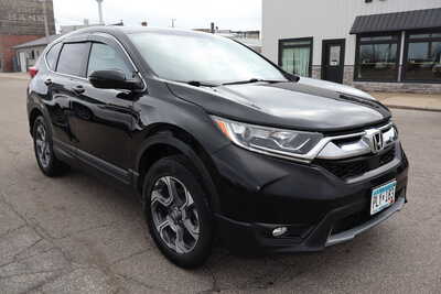 2017 Honda CR-V, $13995. Photo 2