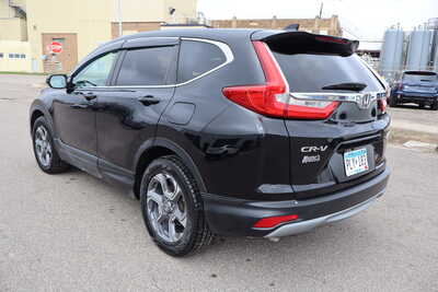 2017 Honda CR-V, $13995. Photo 4
