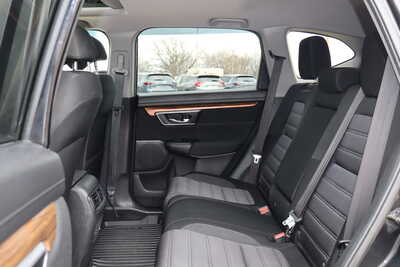 2017 Honda CR-V, $13995. Photo 6