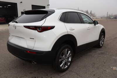 2023 Mazda CX-30, $18500. Photo 3