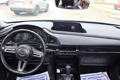 2023 Mazda CX-30, $18500. Photo 6