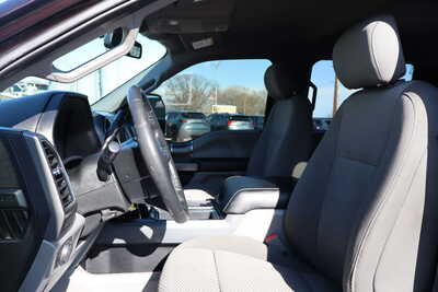 2020 Ford F150 Crew Cab, $19995. Photo 5