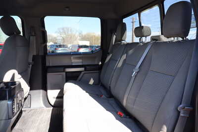 2020 Ford F150 Crew Cab, $19995. Photo 6