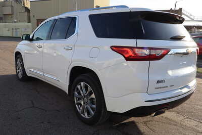 2020 Chevrolet Traverse, $23500. Photo 4
