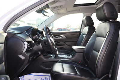 2020 Chevrolet Traverse, $23500. Photo 5