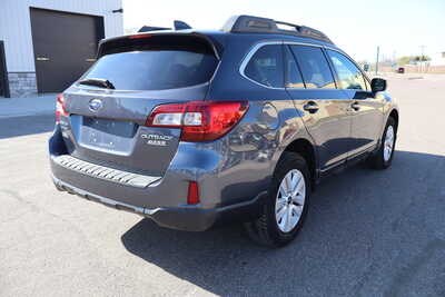 2017 Subaru Outback, $12995. Photo 3